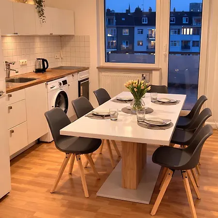 Cozy Comfort 2 Bedroom With Balcony * Dusseldorf