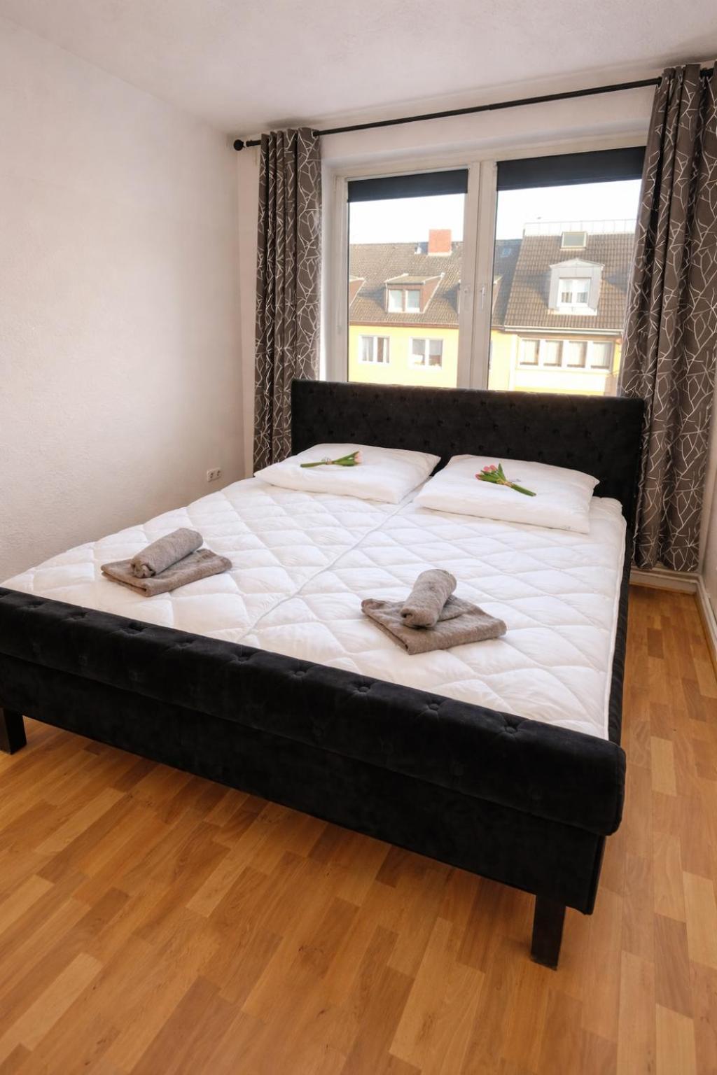 Cozy Comfort 2 Bedroom With Balcony Apartment Düsseldorf